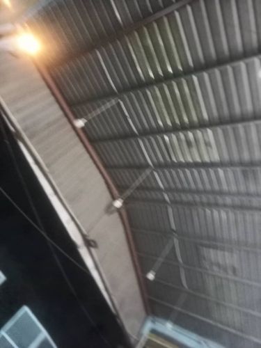 هنجر لبيع قابل لفك والتركيب ٢٠مرة