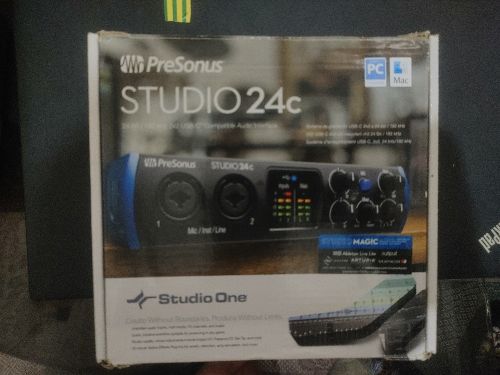 كرت صوتstudio24cمن شركة presonus