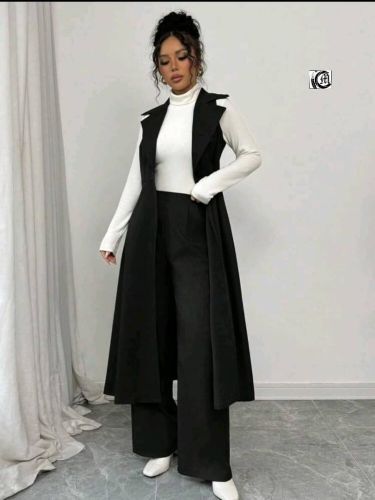 طقم نسائي