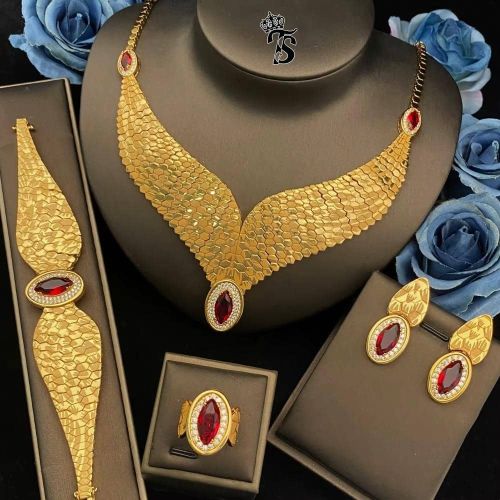 طقم بديل الذهب لايسبب حساسيه ناعم