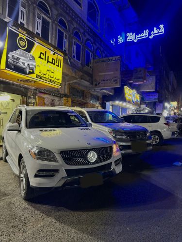 مرسيدس للايجار في اب الامراء 