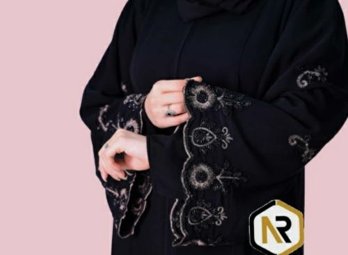 تاج الاناقه ملابس نسائي الجاهزه