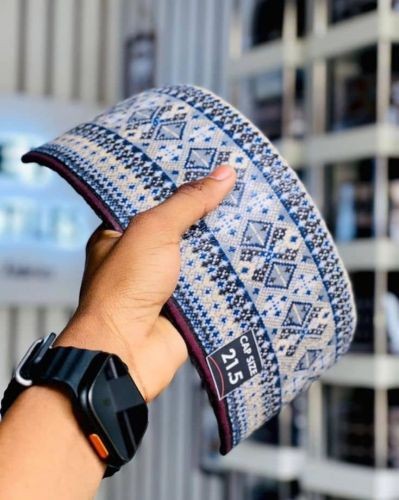 قبعات عمانية