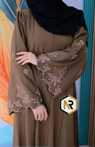 تاج الاناقه ملابس نسائي الجاهزه