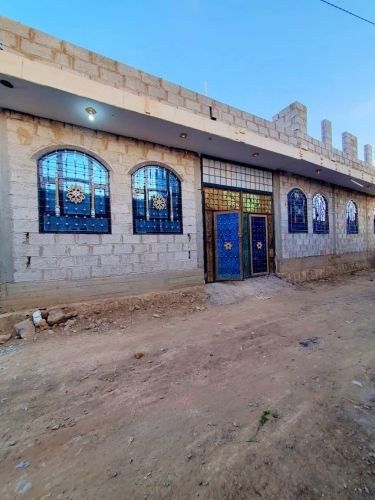 عماره في قلب صنعاء والاسواق وزفلت