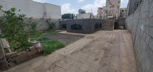 فلة سكنية في شملان خلف ش30