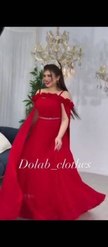 فستان نسائي