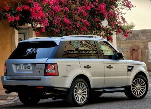 رنج روفر2010 جديد فل كامل على شرط