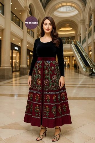 فساتين نسائية صنعاني مخمل