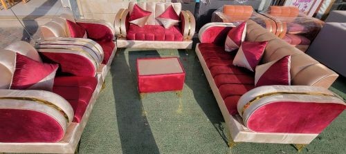 جاهز للتحميل الطقم يتكون من 5 قطع