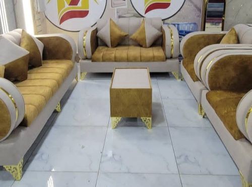 جاهز للتحميل الطقم يتكون من 5 قطع