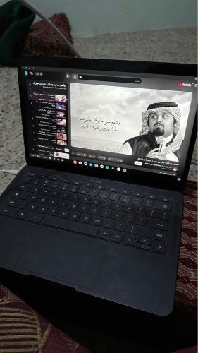 كومبيوتر pixelbook من جوجل