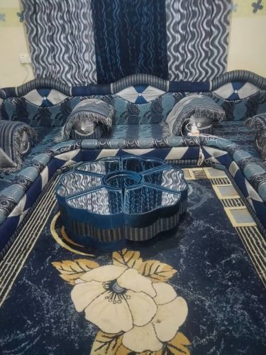 مجلس عربي مستعمل نظيف ٩-١٠ متر