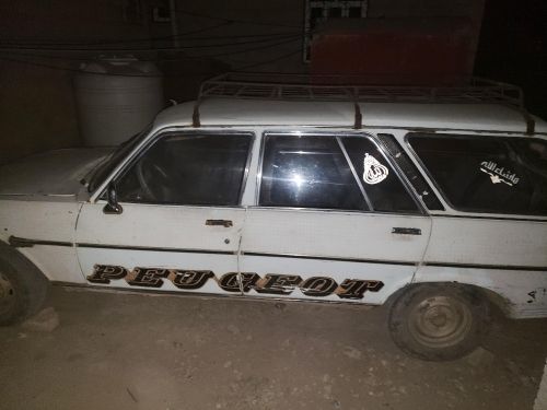 بيجو 504مستخدم نضيف