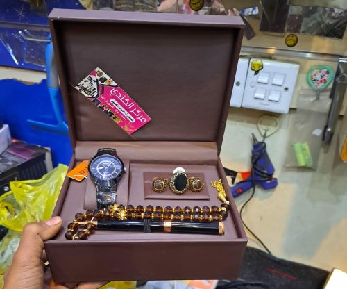 هذا الطقم سيراميك سعره 16500الف