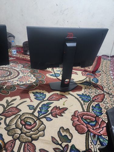 شاشتين خاصه بالألعاب