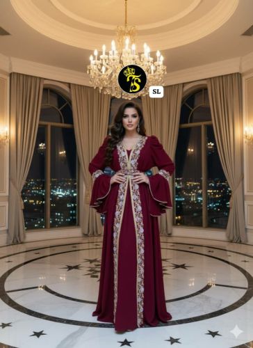 تألق بالجلابية ذات التصميم الملكي