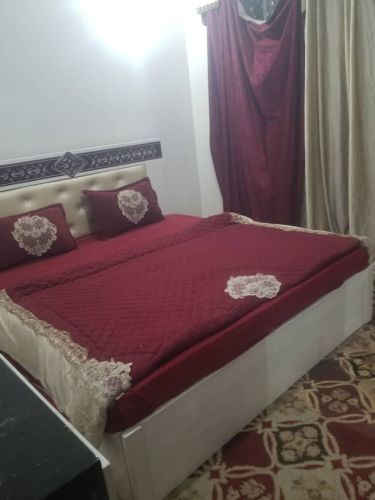 للايجار شقه مفروشه