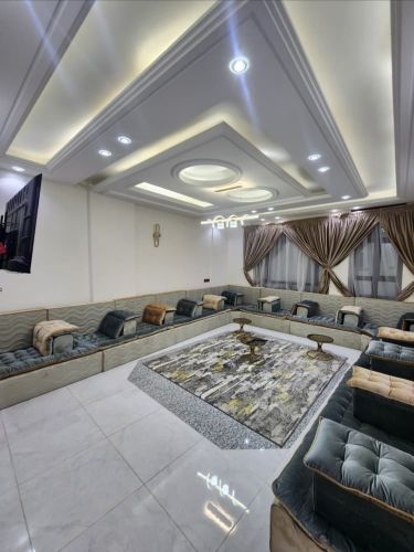 شقة VIP مفروشة للإيجار صنعاء