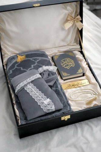 طقم مكون من 5 قطع السعر 7500
