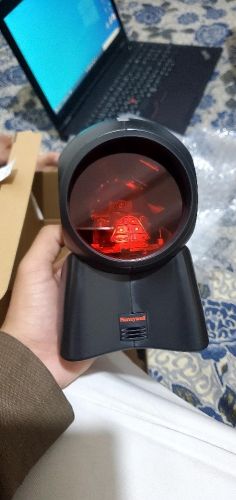 قارئ باركود جديد مكرتن بسعر مناسب