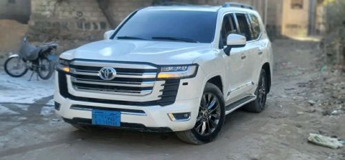 ابراج دبي لتأجير السيارات بأقل سع