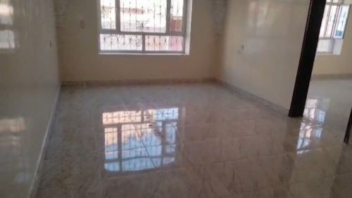 شقه مدخلين 4 غرف 3 حمامت بحده