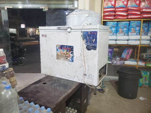 ثلاجه ارضي فريزر  بدون اقلاع