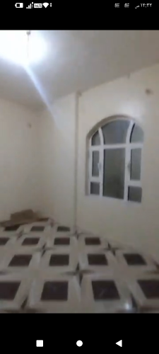 شقه للايجار سعوان الاربعين