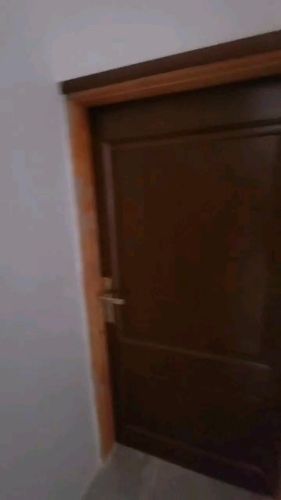 للايجار شقه دور اول مشطب جديد