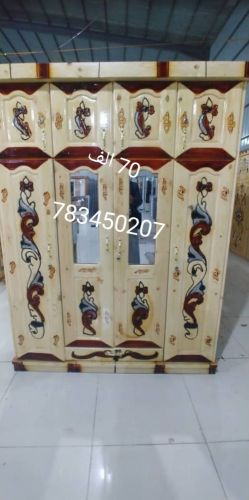 دواليب ملابس
