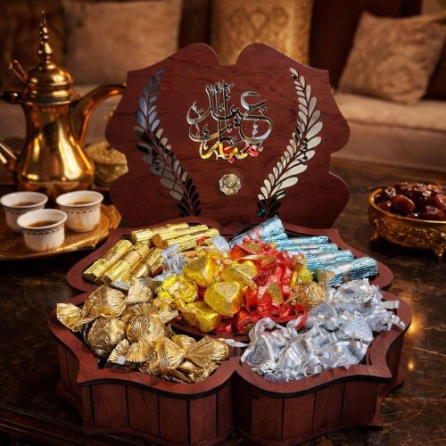 *شيال مكسرات خشب بغطاء خشب  ث*شيا