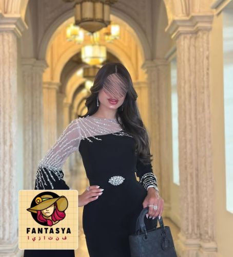 فستان بتال شفاف* *على الصدر يمنح