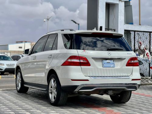 Mercedes-Benz ( ML350 ) ‏