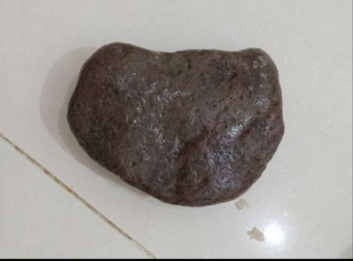 هيماتيت هو حجر شبه كريم