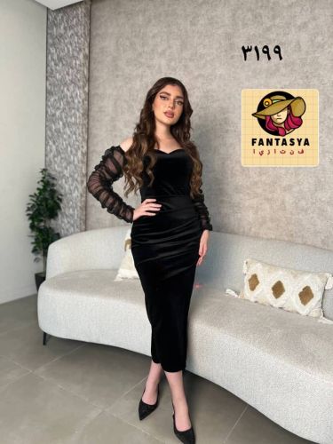فستان نسائي كيووت يتميّز بـ:  مخم
