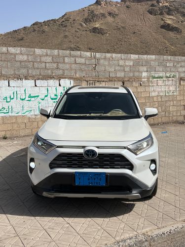 تويوتا رافور 2020