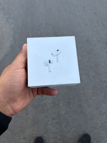 سماعة ابل برو 2 تايب سي بكرتونها 