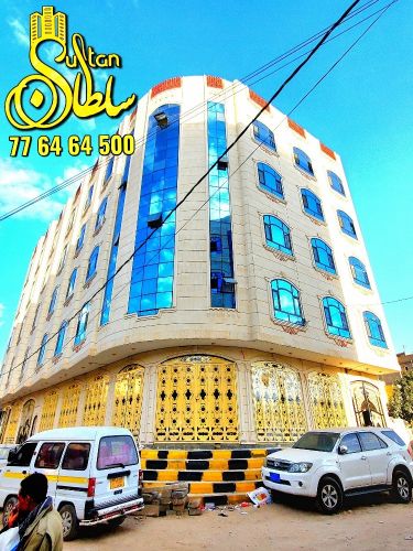 للبيع عمارة ركنية عملاقة عرض ذهبي