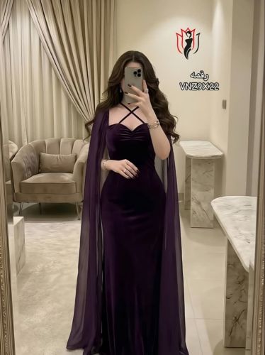 فستان سهره راااقي جداً*بأكمام