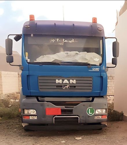 بوكتيل غاز على رأس قاطرة مان MEN