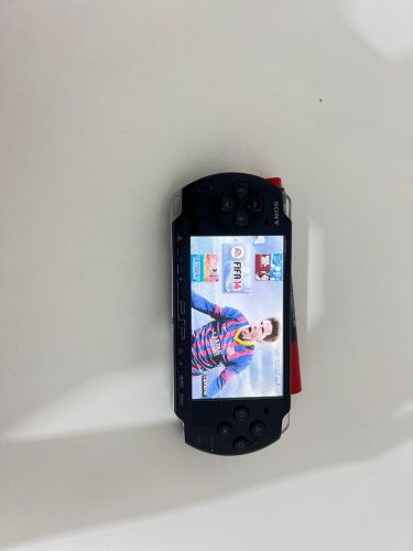 جهاز psp بحاله الوكاله مع ألعاب