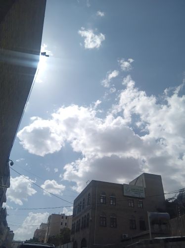 شراء أدوات منزلية والخردوات