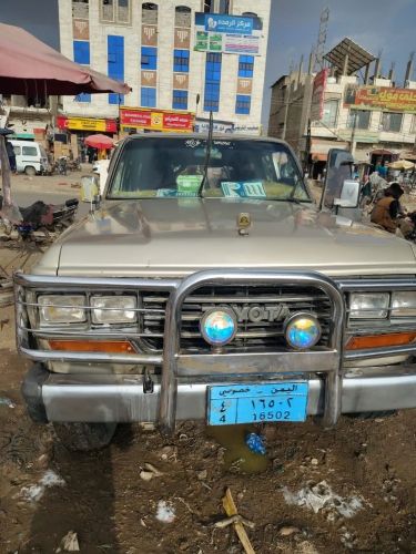 اسامه القحطاني جوال 717850919