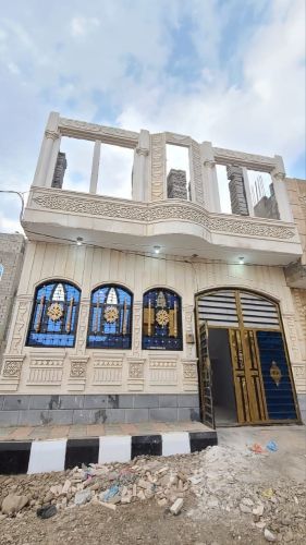 منزل جميل جداا للبيع بسعر مميز