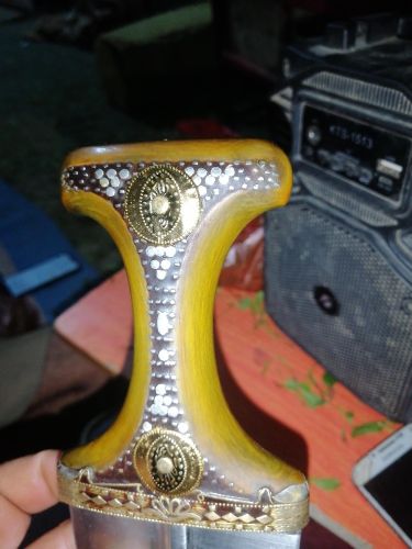 جنبيه عزيري ٢٠٠ سعودي