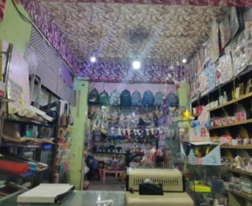 مصمم بوكيهات وهدايا و مكتبيات
