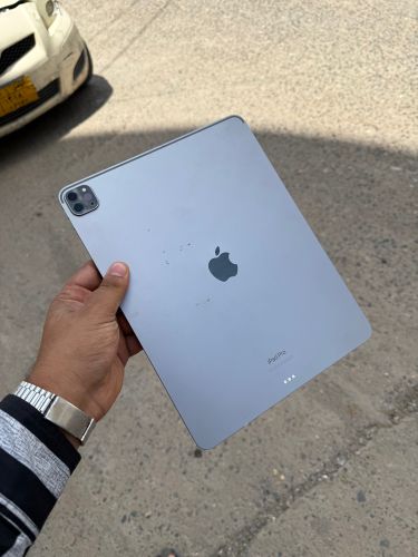 ايباد ابل برو 2022 M2 ذاكرة 128 