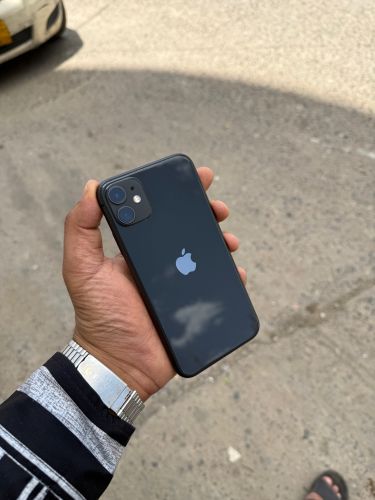 ايفون 11 ذاكره 64 جيجا نظامين 