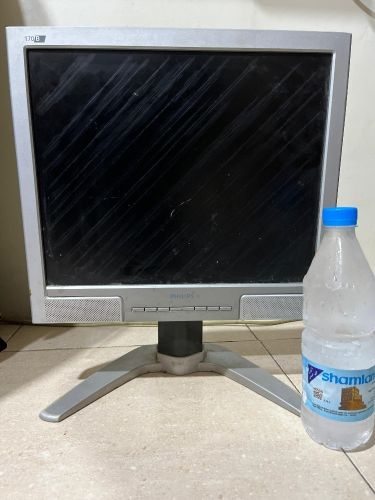 للبيع طقم مكتبي شاشة +طابعهhp +2